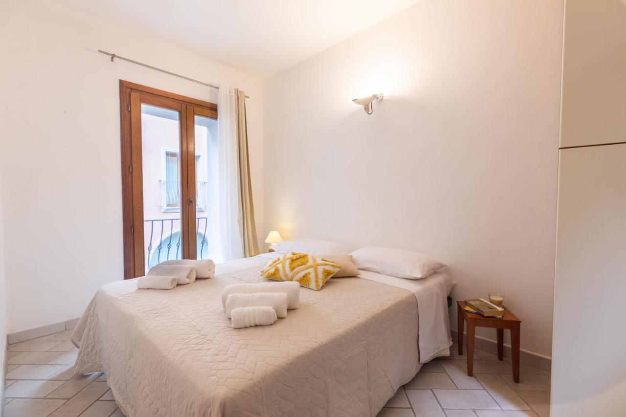 La Corte Olbia Luaran gambar